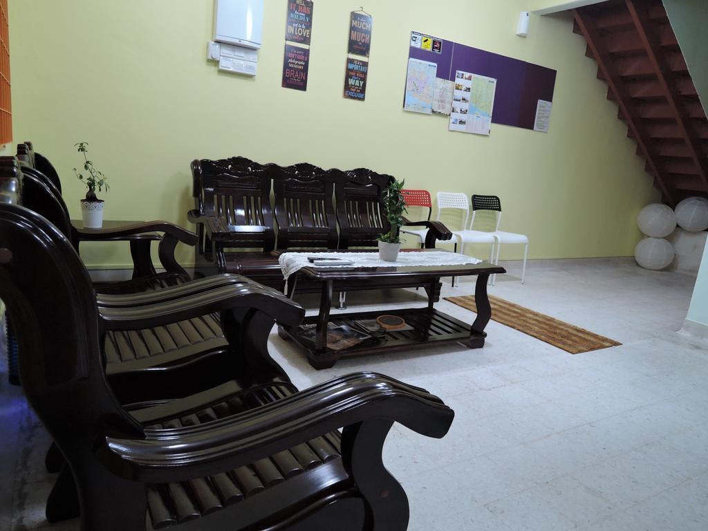 The Pillohouzzze Hotell Malacca Exteriör bild